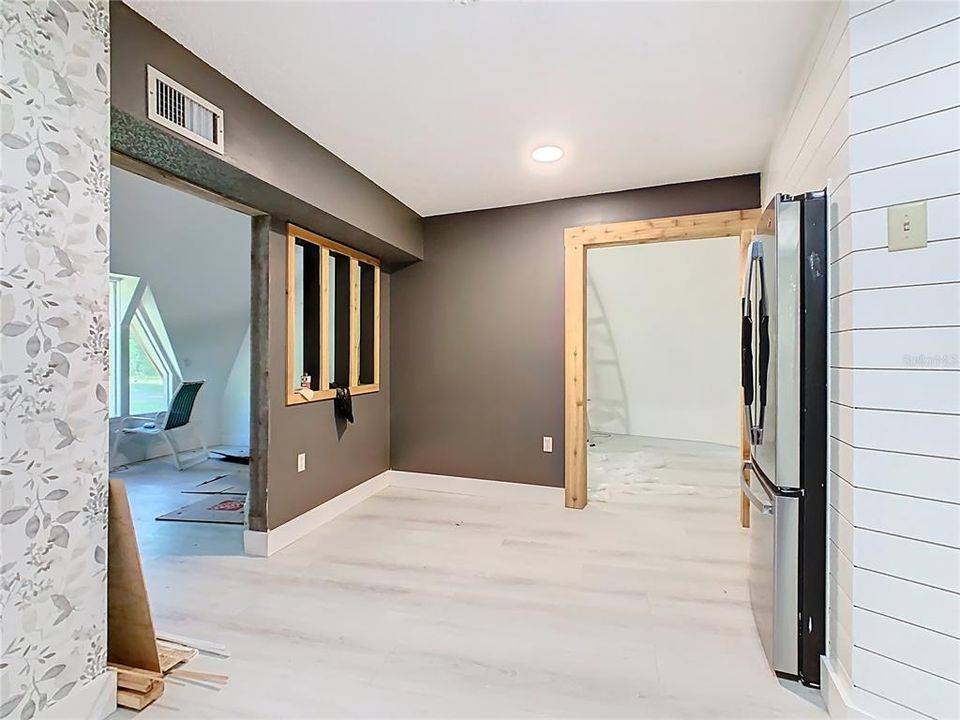 待售: $370,000 (3 贝兹, 2 浴室, 1605 平方英尺)