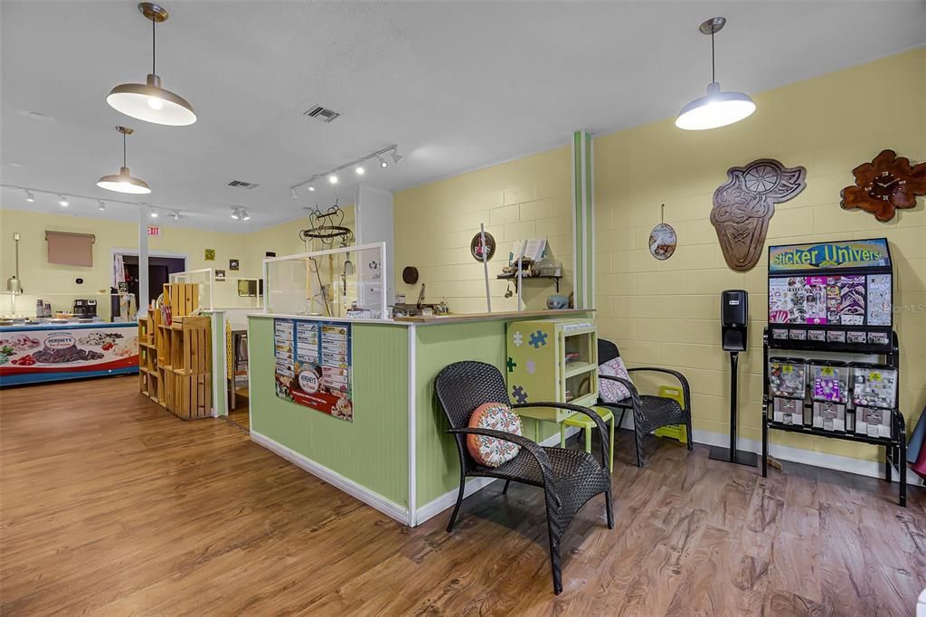 На продажу: $39,000 (0 спален, 0 ванн, 3200 Квадратных фут)