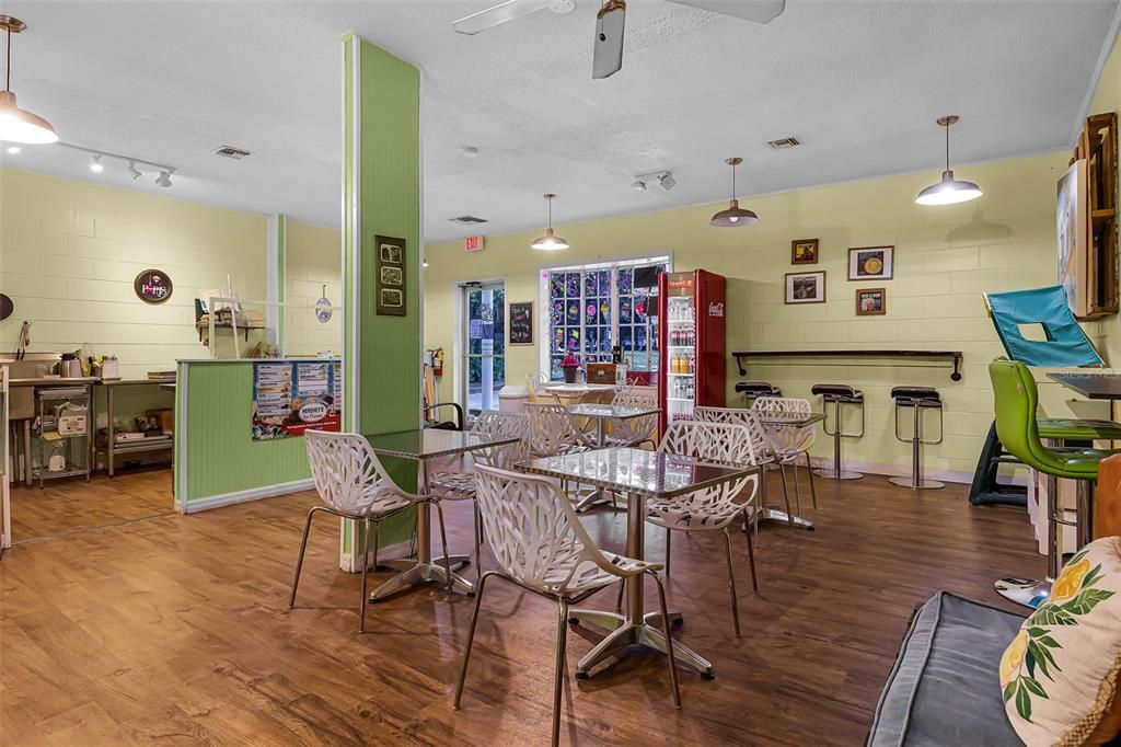 На продажу: $39,000 (0 спален, 0 ванн, 3200 Квадратных фут)