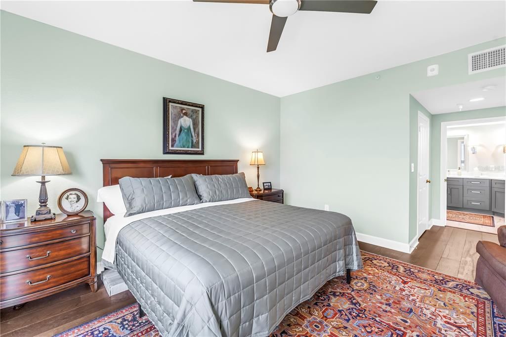 Active With Contract: $649,000 (2 beds, 2 baths, 1660 Square Feet)