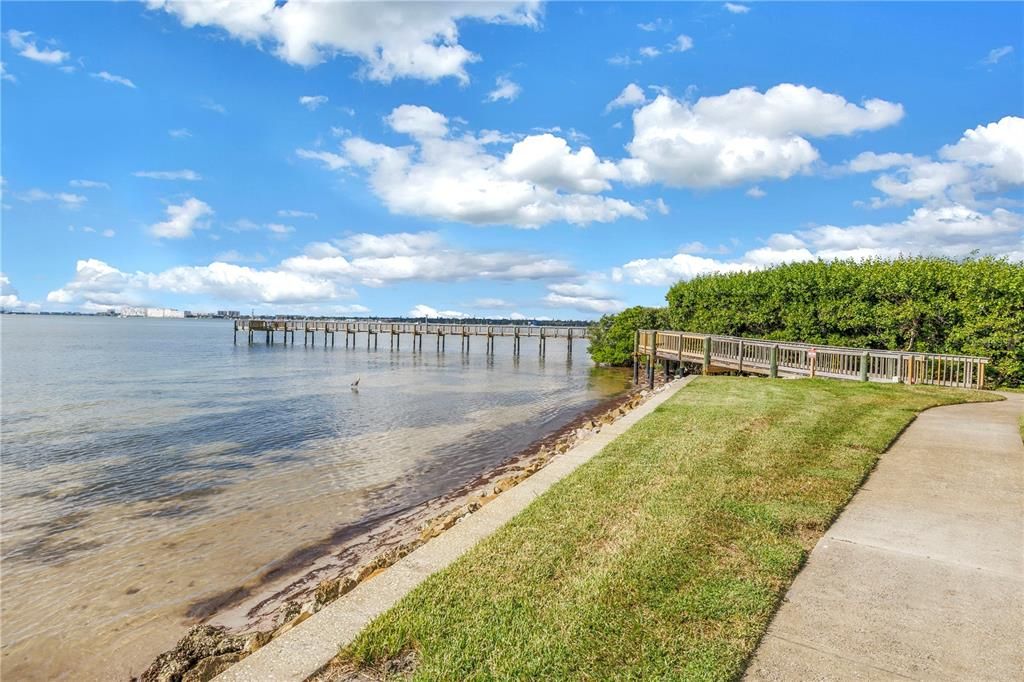 Active With Contract: $649,000 (2 beds, 2 baths, 1660 Square Feet)