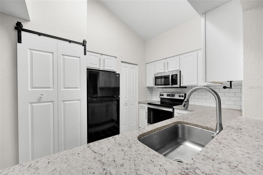 En Venta: $168,500 (1 camas, 1 baños, 823 Pies cuadrados)