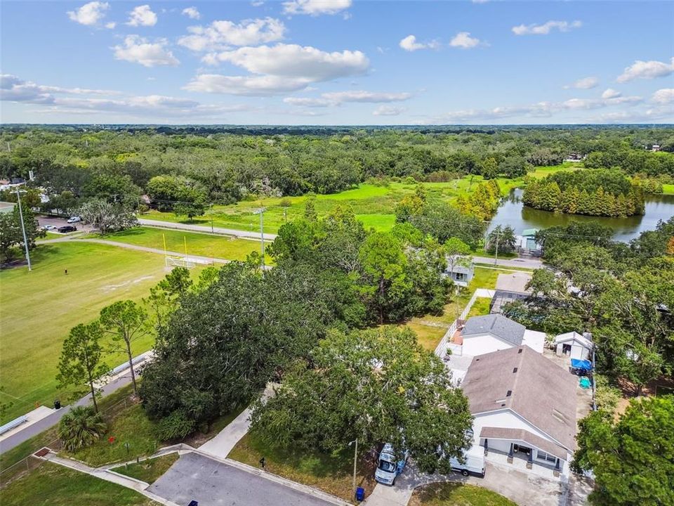 Activo con contrato: $475,000 (4 camas, 3 baños, 1786 Pies cuadrados)