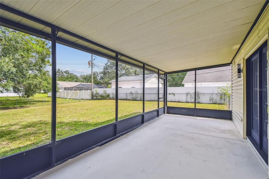 Activo con contrato: $475,000 (4 camas, 3 baños, 1786 Pies cuadrados)