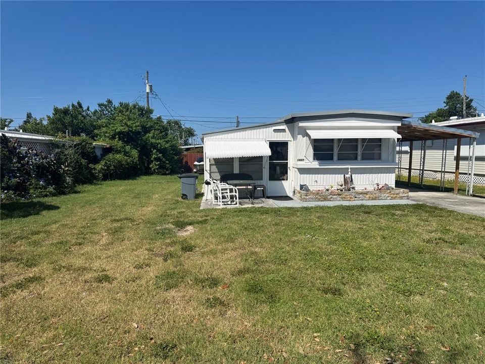 For Sale: $115,000 (2 beds, 1 baths, 552 Square Feet)