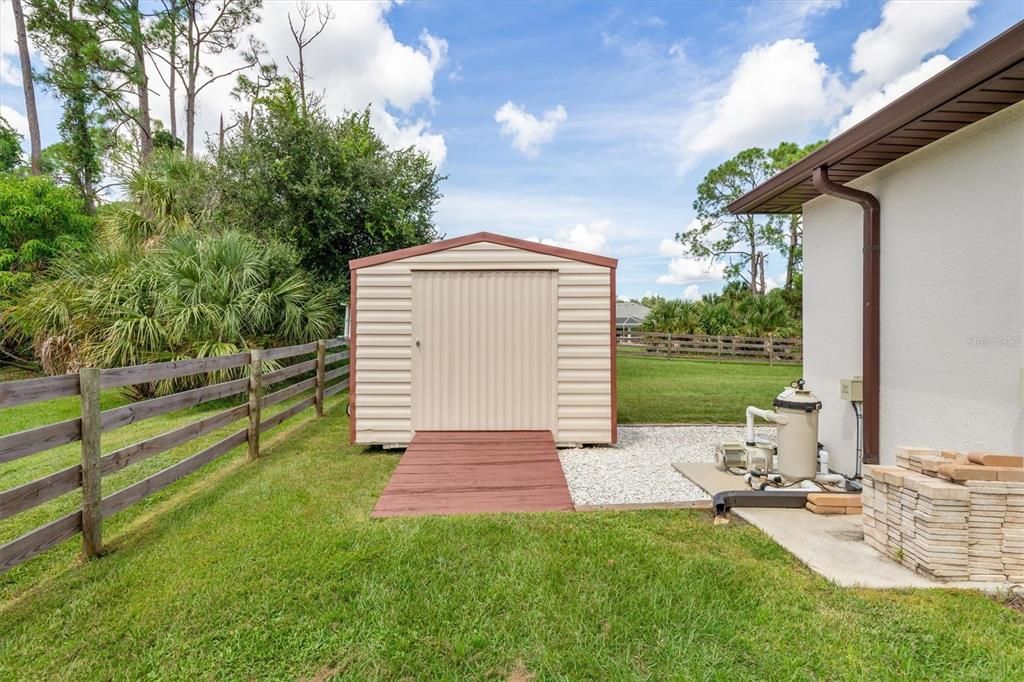 Под контрактом: $494,000 (3 спален, 2 ванн, 1857 Квадратных фут)