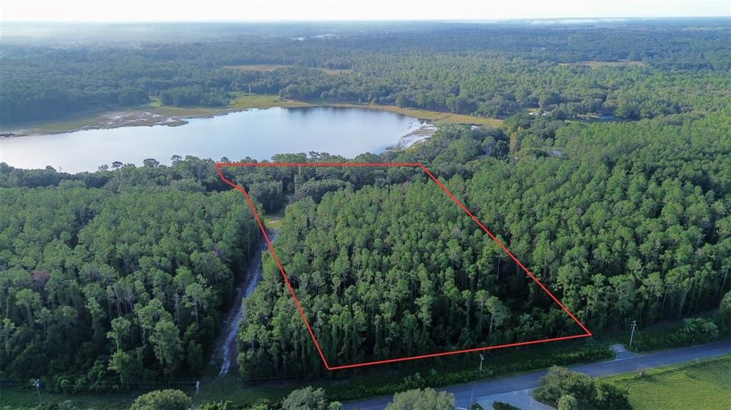 待售: $275,000 (5.30 acres)