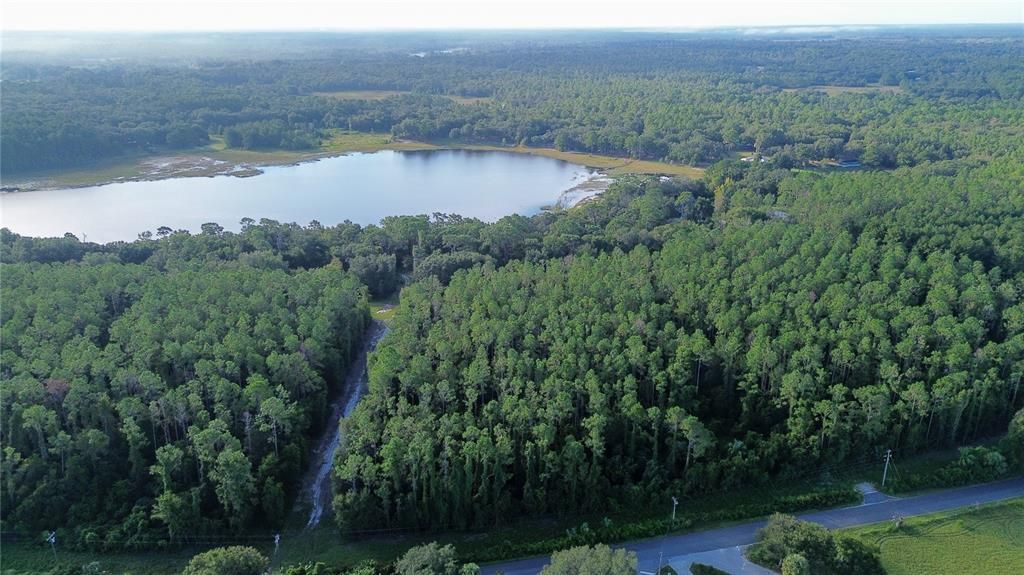 待售: $275,000 (5.30 acres)