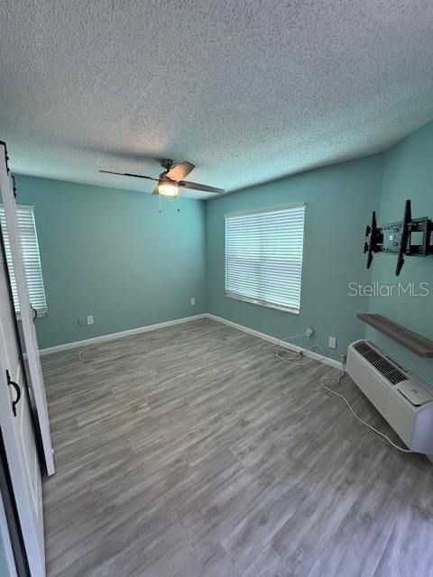 В аренду: $1,200 (0 спален, 1 ванн, 540 Квадратных фут)