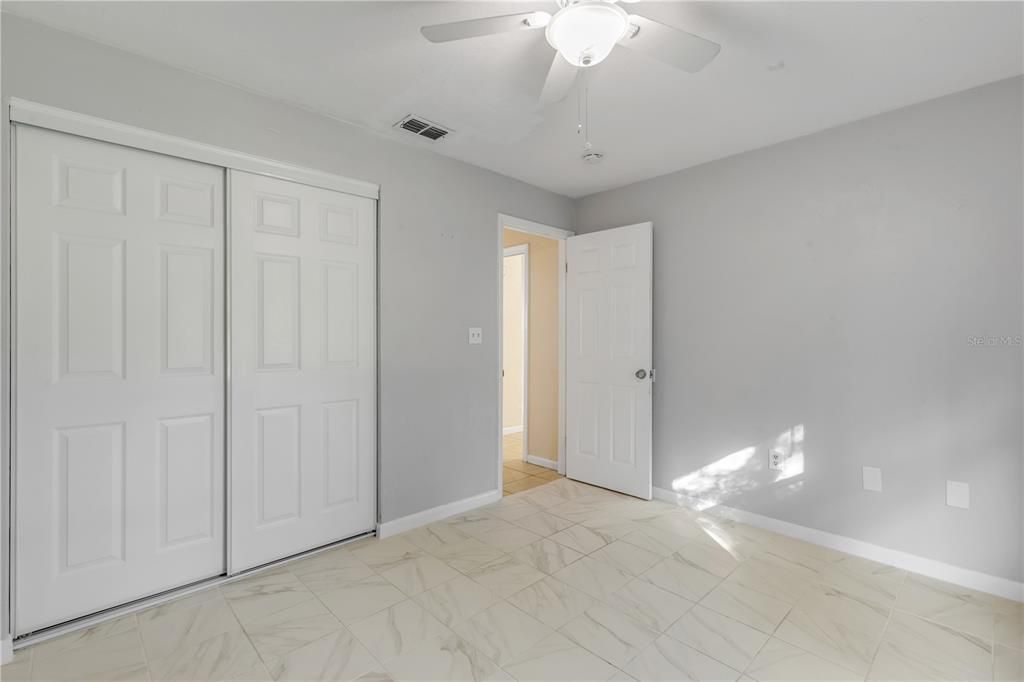 В аренду: $2,100 (3 спален, 2 ванн, 1330 Квадратных фут)