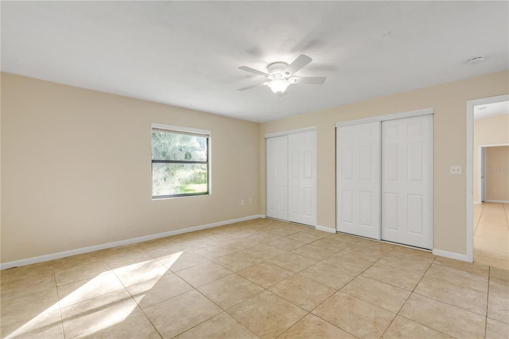 В аренду: $2,100 (3 спален, 2 ванн, 1330 Квадратных фут)