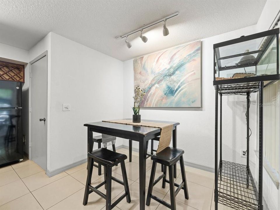 En Renta: $1,750 (2 camas, 2 baños, 1113 Pies cuadrados)