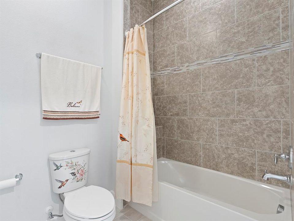 На продажу: $659,000 (3 спален, 2 ванн, 2935 Квадратных фут)