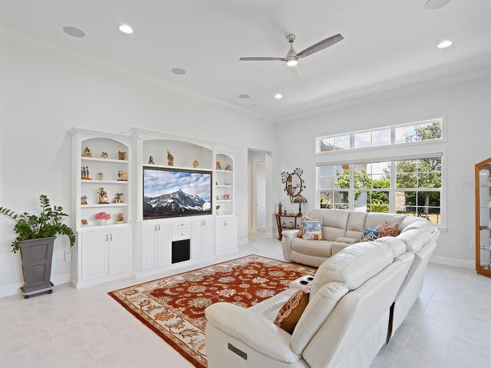 На продажу: $659,000 (3 спален, 2 ванн, 2935 Квадратных фут)