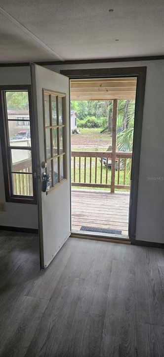 待售: $150,000 (2 贝兹, 1 浴室, 720 平方英尺)