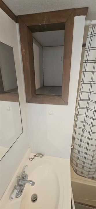 待售: $150,000 (2 贝兹, 1 浴室, 720 平方英尺)