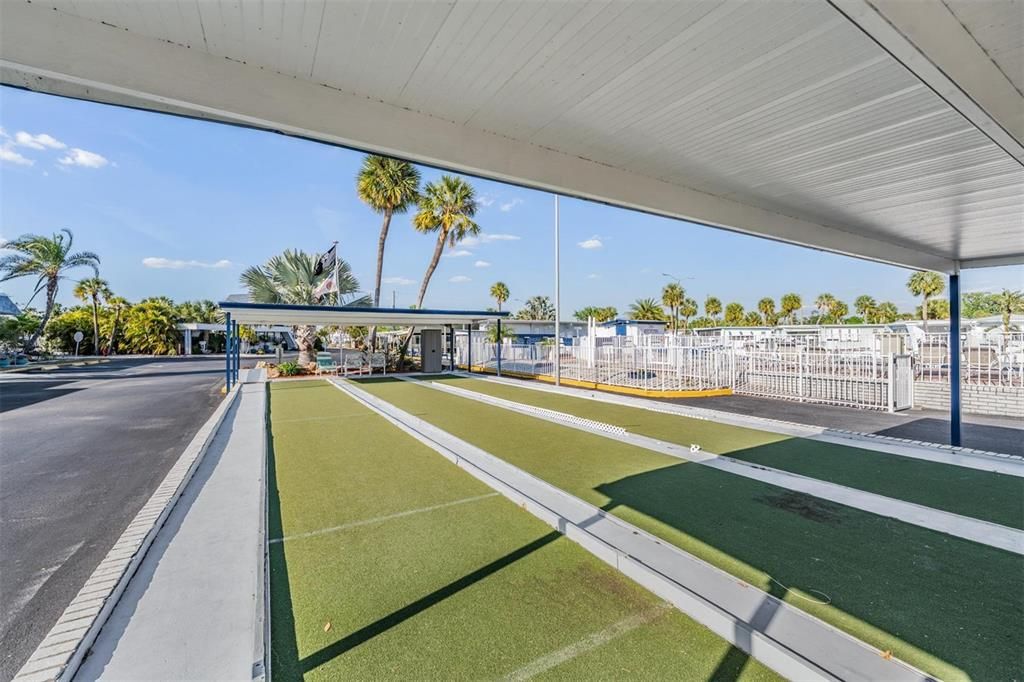 For Sale: $170,000 (2 beds, 1 baths, 986 Square Feet)