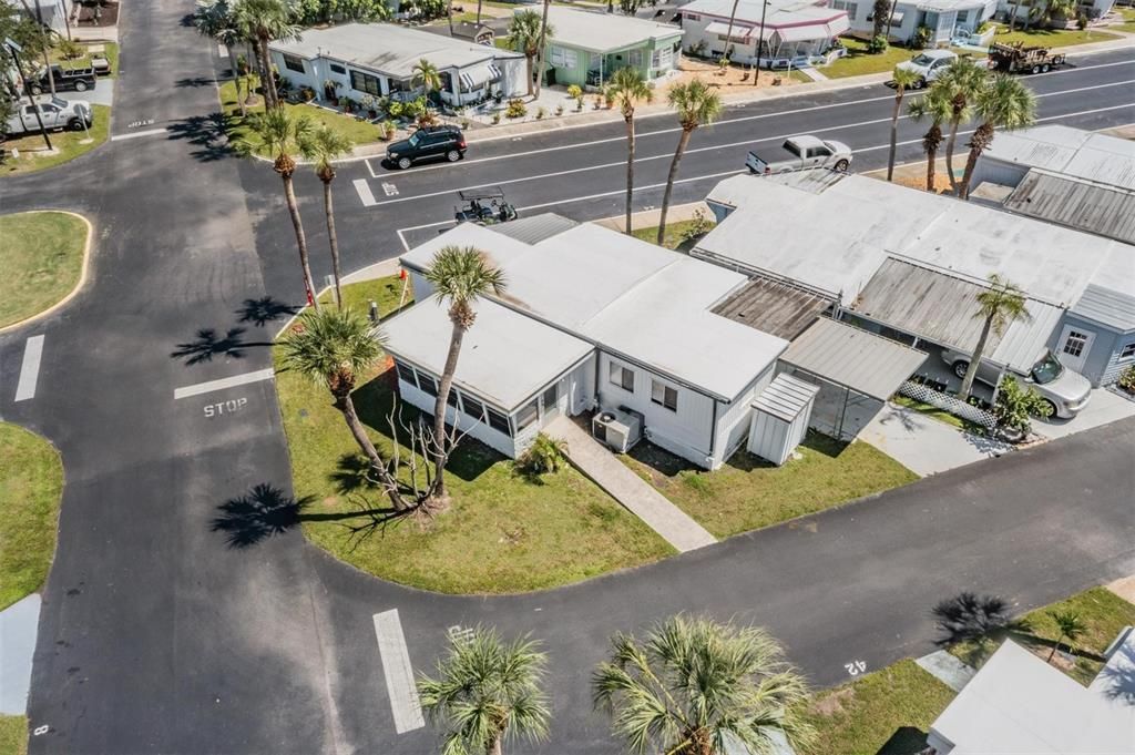 For Sale: $170,000 (2 beds, 1 baths, 986 Square Feet)