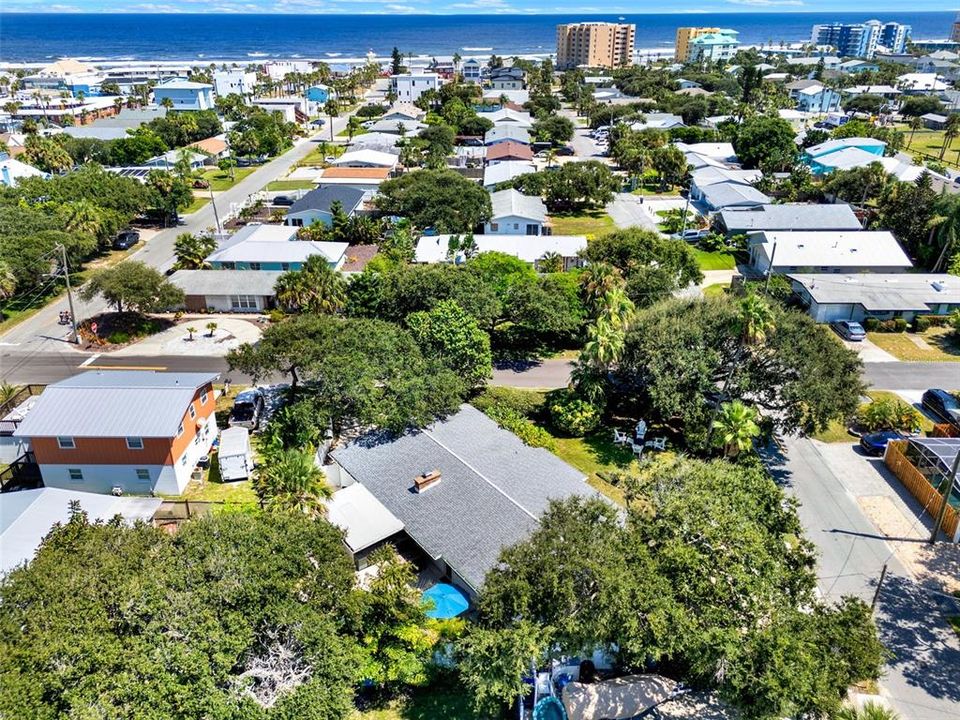 合同活跃: $1,050,000 (3 贝兹, 2 浴室, 1361 平方英尺)