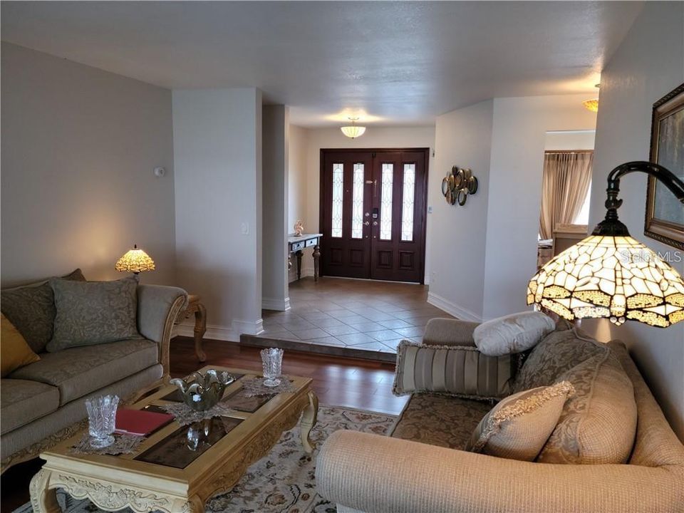 For Rent: $5,500 (5 beds, 4 baths, 3160 Square Feet)