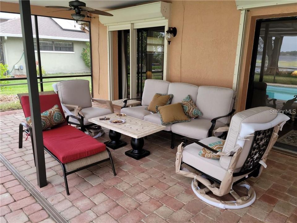 For Rent: $5,500 (5 beds, 4 baths, 3160 Square Feet)