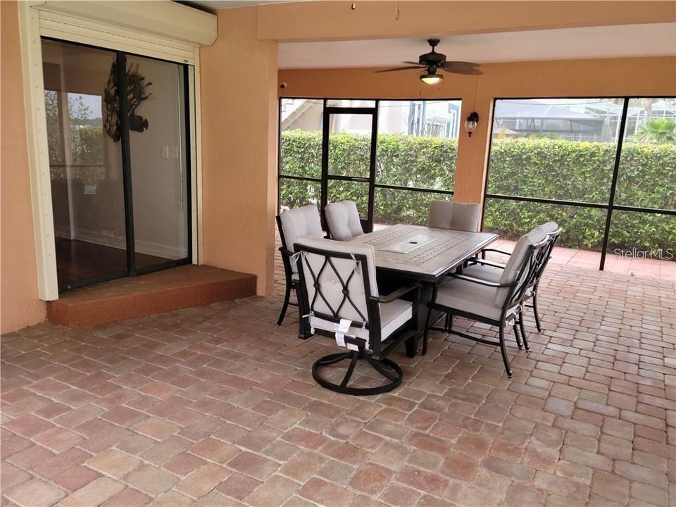 For Rent: $5,500 (5 beds, 4 baths, 3160 Square Feet)