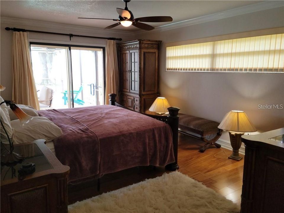 For Rent: $5,500 (5 beds, 4 baths, 3160 Square Feet)