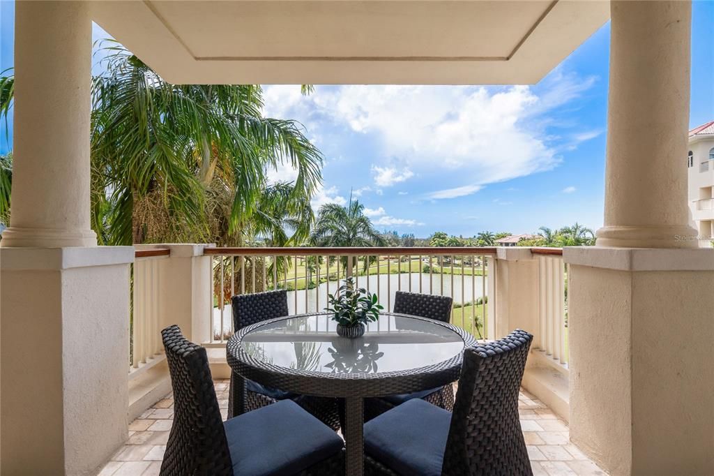 For Sale: $3,295,000 (3 beds, 3 baths, 2339 Square Feet)