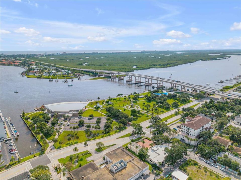 En Venta: $899,000 (4 camas, 0 baños, 2268 Pies cuadrados)