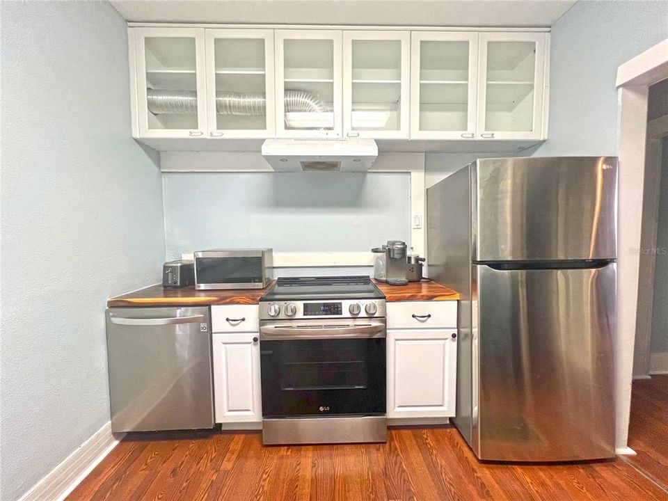 En Venta: $899,000 (4 camas, 0 baños, 2268 Pies cuadrados)