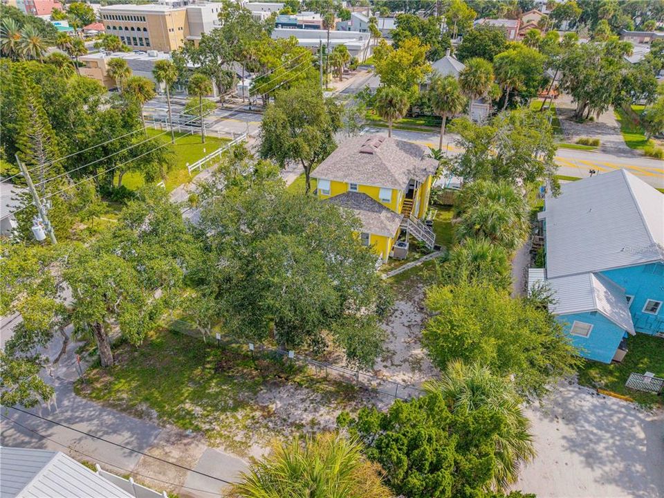 En Venta: $899,000 (4 camas, 0 baños, 2268 Pies cuadrados)