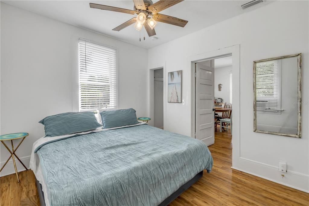 En Venta: $899,000 (4 camas, 0 baños, 2268 Pies cuadrados)