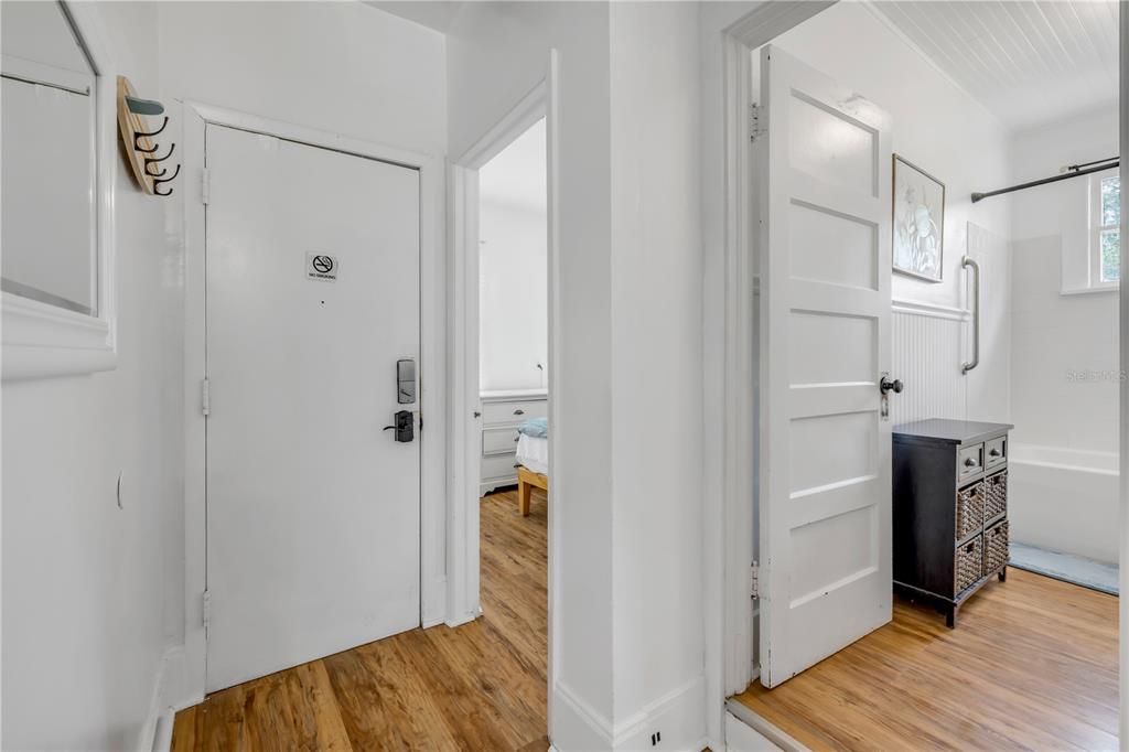 En Venta: $899,000 (4 camas, 0 baños, 2268 Pies cuadrados)