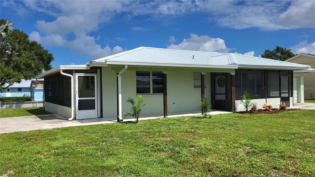 На продажу: $358,000 (3 спален, 2 ванн, 2082 Квадратных фут)