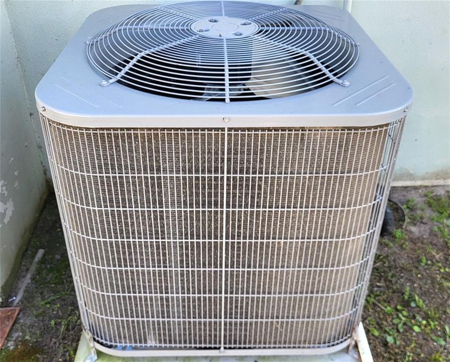 На продажу: $358,000 (3 спален, 2 ванн, 2082 Квадратных фут)