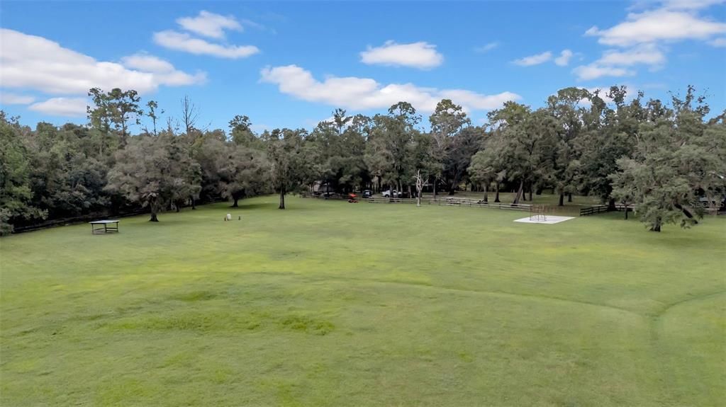 Под контрактом: $449,900 (3 спален, 3 ванн, 2010 Квадратных фут)