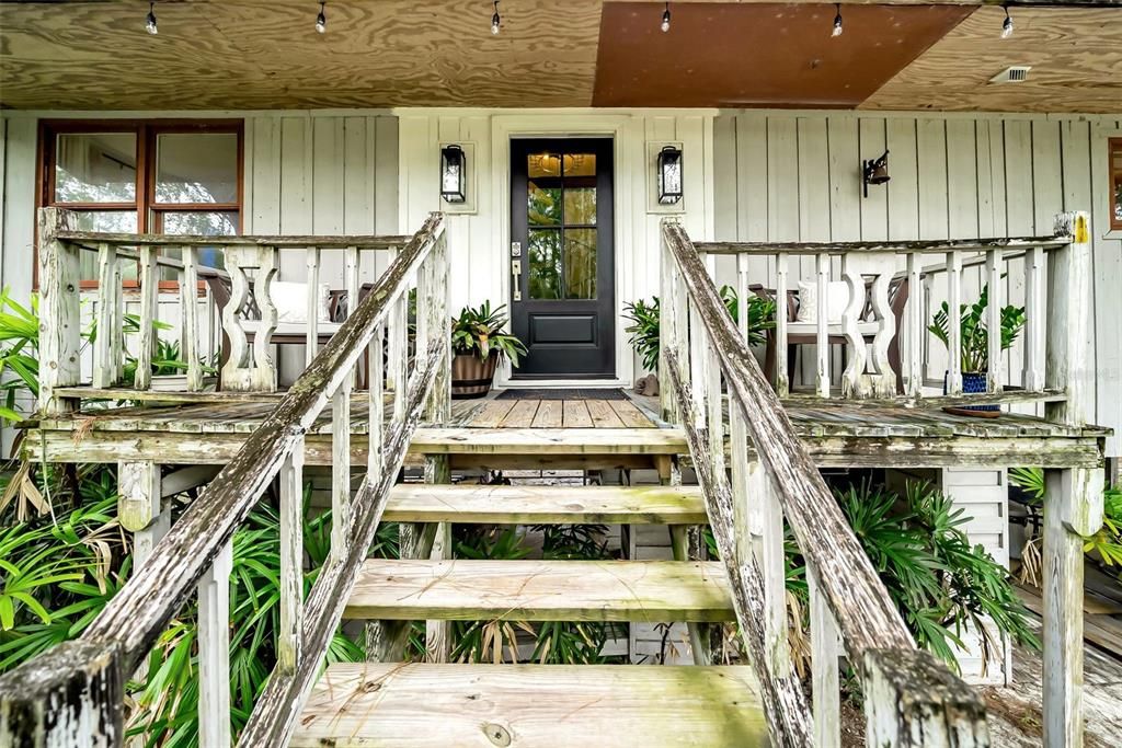 Под контрактом: $449,900 (3 спален, 3 ванн, 2010 Квадратных фут)