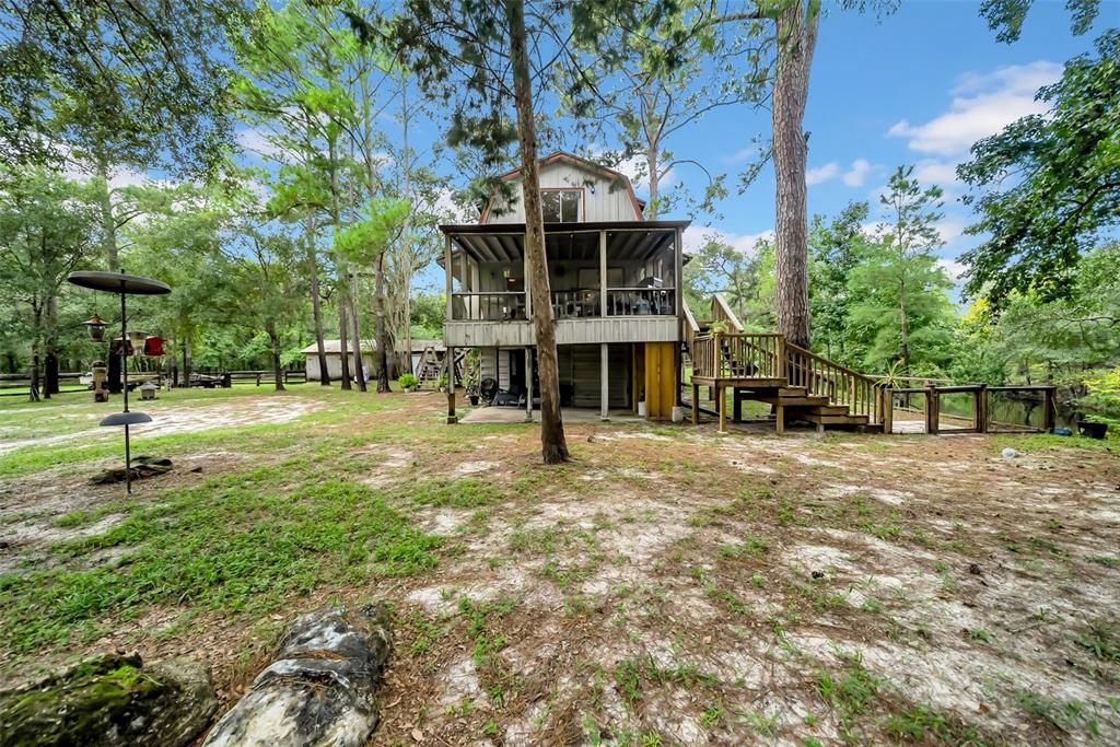 Под контрактом: $449,900 (3 спален, 3 ванн, 2010 Квадратных фут)