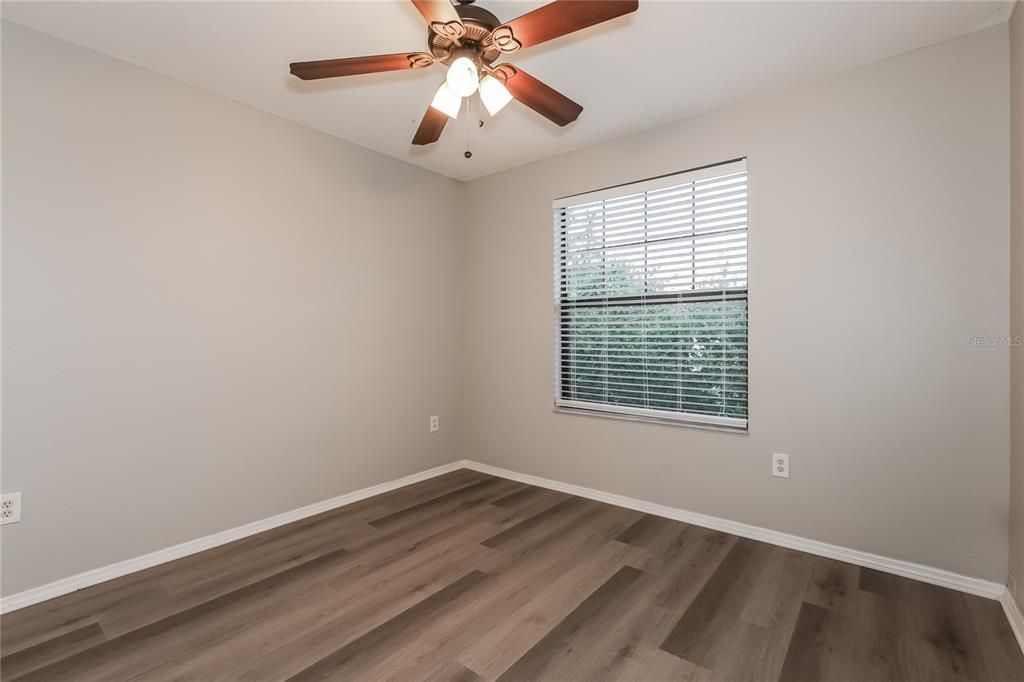 Под контрактом: $249,000 (3 спален, 2 ванн, 1665 Квадратных фут)