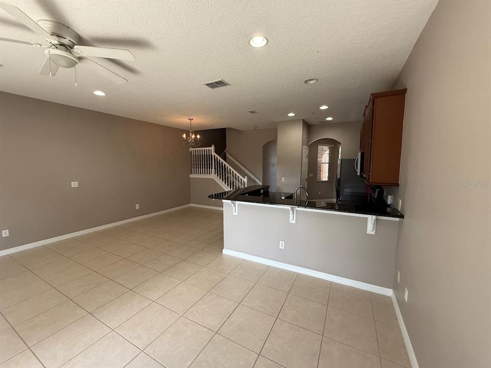 For Sale: $329,900 (3 beds, 2 baths, 1519 Square Feet)