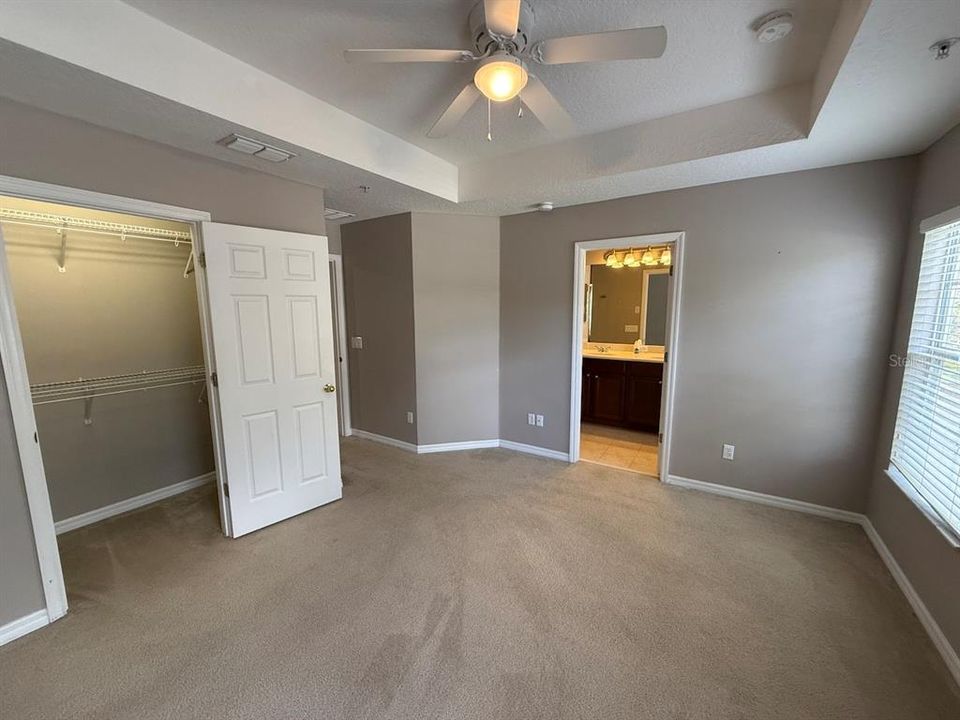 For Sale: $329,900 (3 beds, 2 baths, 1519 Square Feet)