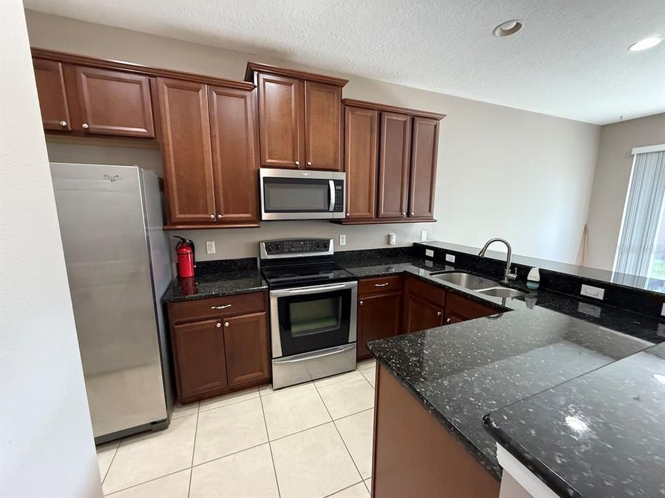 For Sale: $329,900 (3 beds, 2 baths, 1519 Square Feet)
