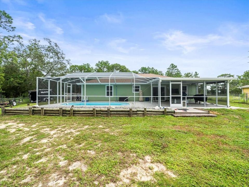 На продажу: $388,000 (3 спален, 2 ванн, 1379 Квадратных фут)