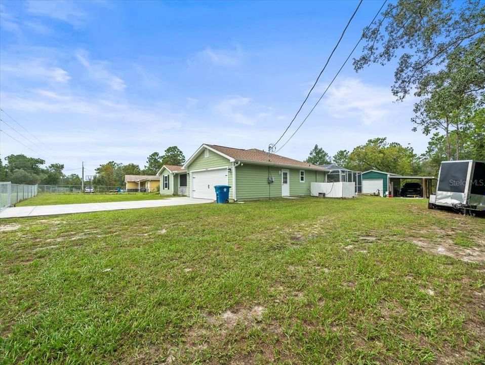 На продажу: $388,000 (3 спален, 2 ванн, 1379 Квадратных фут)