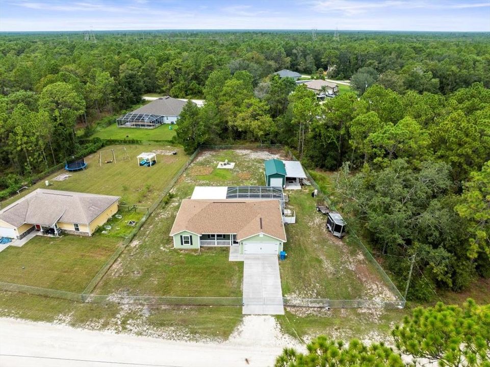 На продажу: $388,000 (3 спален, 2 ванн, 1379 Квадратных фут)