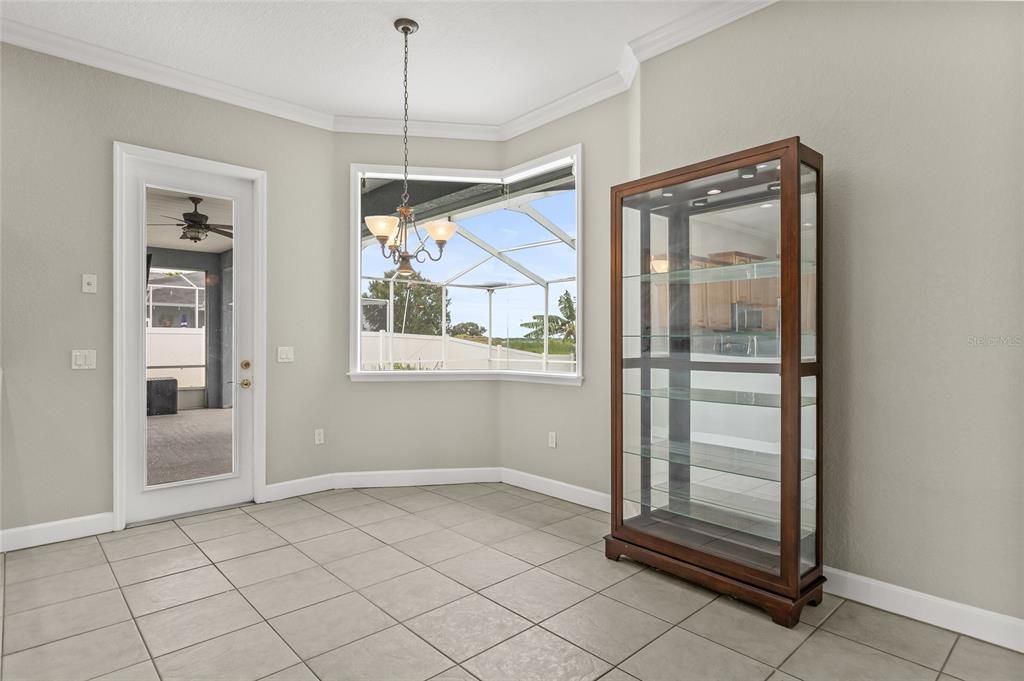 En Venta: $459,990 (4 camas, 3 baños, 2357 Pies cuadrados)