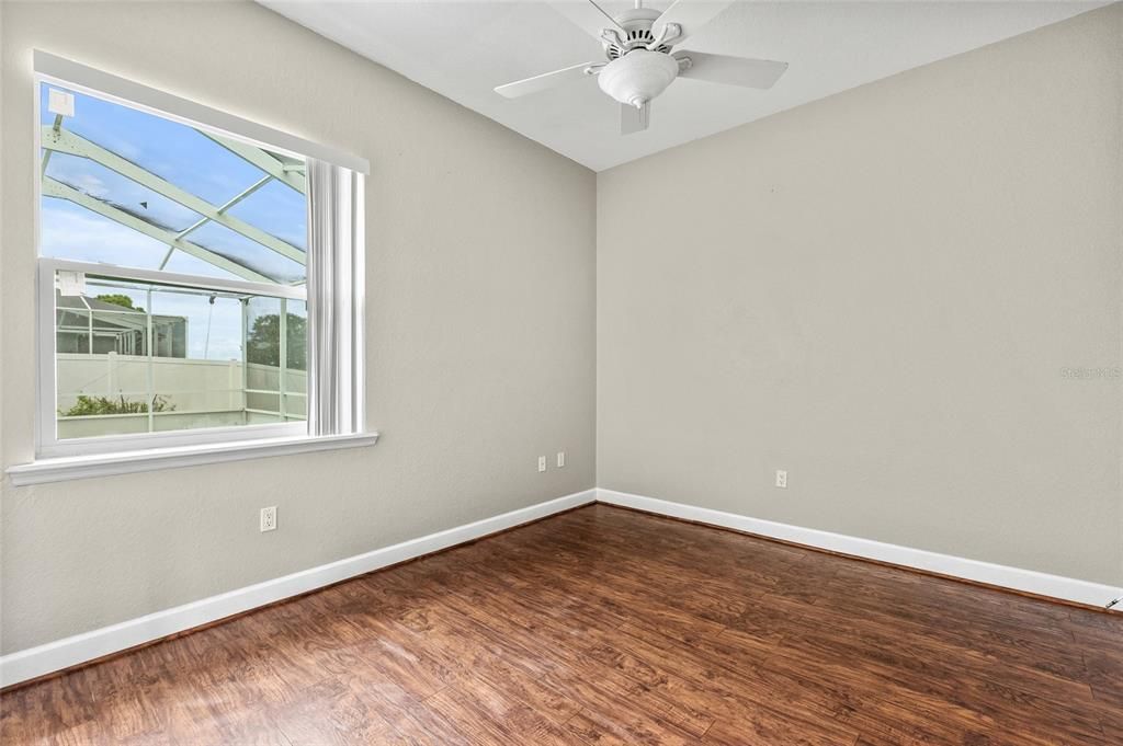 En Venta: $459,990 (4 camas, 3 baños, 2357 Pies cuadrados)