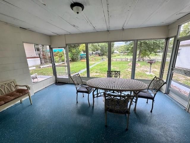 出租: $1,700 (2 贝兹, 1 浴室, 1080 平方英尺)