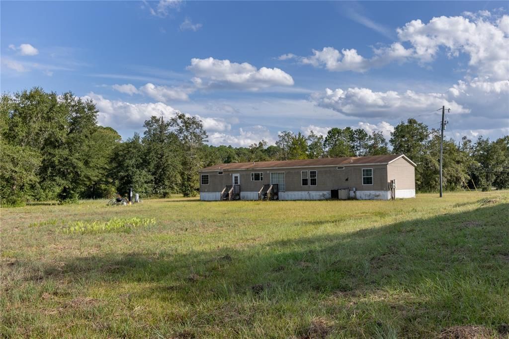 For Sale: $267,000 (4 beds, 3 baths, 2052 Square Feet)