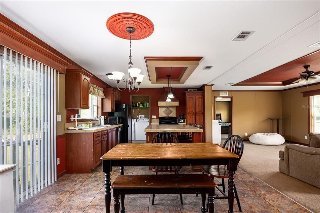 For Sale: $267,000 (4 beds, 3 baths, 2052 Square Feet)